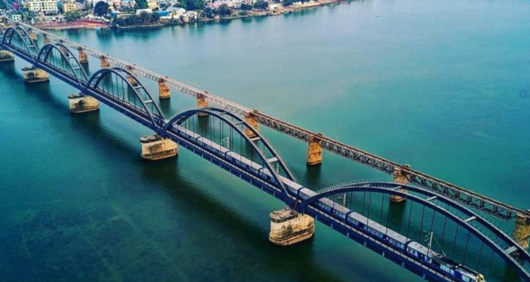 hyderabad to rajahmundry cab